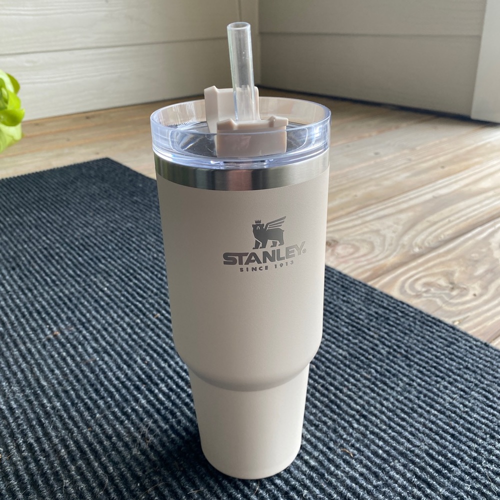 Stanley tumbler!